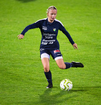 i dammatchen mellan FC Hessleholm och Näsum i Hässleholm
