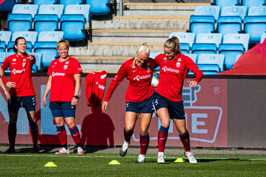 Maria Thorisdottir and Elise Hove Thorsnes of the Norwegian