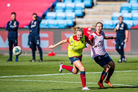 Frida Leonhardsen Maanum and Kristine Minde of the