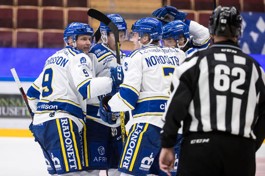 Leksands spelarna jublar