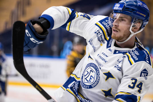 Leksands Peter Cehlarik jublar