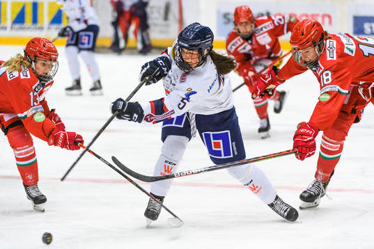 Linköpings Emma Pfeffer och Modos Lore Baudrit