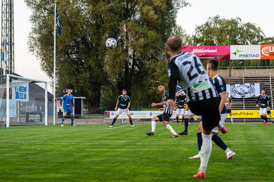 Vy över ena straffområdet på Landskrona IP