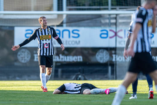 Landskronas Philip Andersson reagerar mot ett domslut