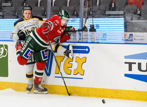 s Emil Andrae och Frölundas Robin Alvarez