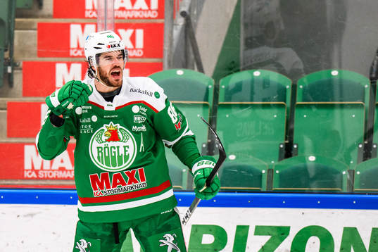Rögles Eric Gelinas jublar