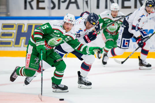 Rögles Simon Ryfors och Linköpings Patrik Lundh