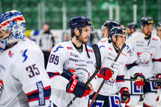 Linköpings Oula Palve deppar