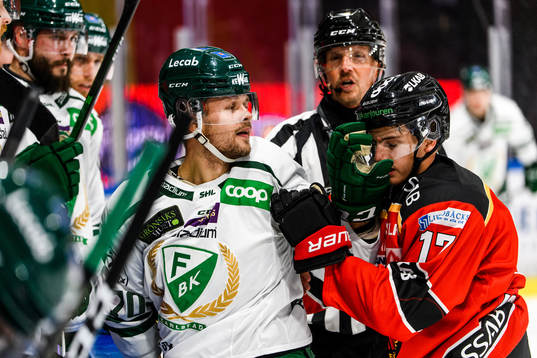 Färjestads Jacob Nilsson och Luleås Isac Brännström