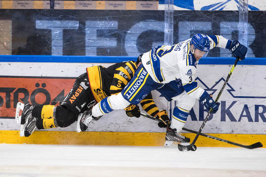 Skellefteås Niclas Burström och Leksands August Berg