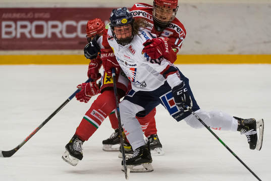 Modos Erica Rieder jagar Linköpings Carly Bullock
