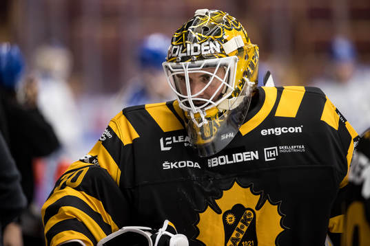 Skellefteås målvakt Gustaf Lindvall