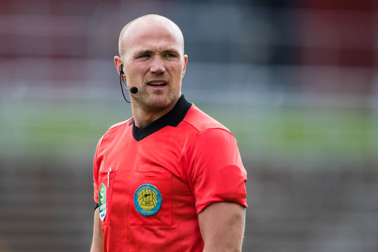 Domare Patrik Eriksson