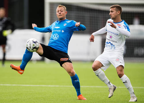 Halmstads Joel Allansson och Akropolis Lamine Nekrouf