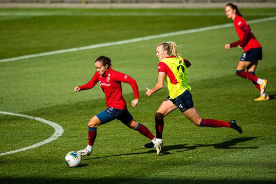 Guro Reiten and Synne Sofie Kinden Jensen of the Norwegian