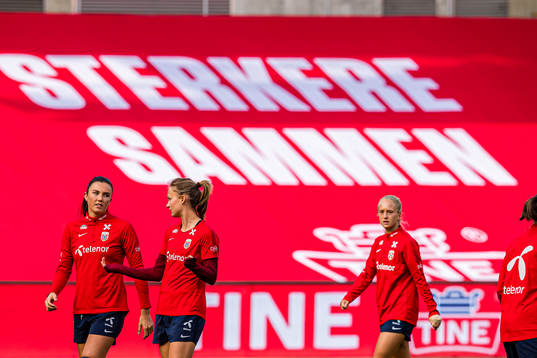 Ingrid Syrstad Engen and Caroline Graham Hansen of the