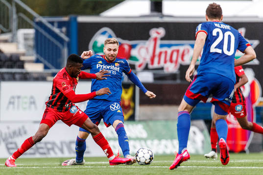 Östersunds Kalpi Wilfried Ouattara och Djurgårdens