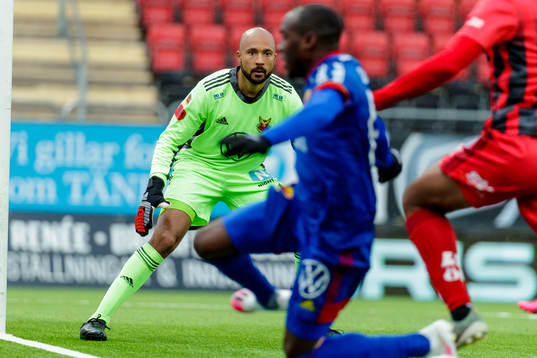 Östersunds målvakt Aly Keita