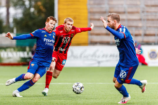 Djurgårdens Aslak Witry och Östersunds Felix Hörberg