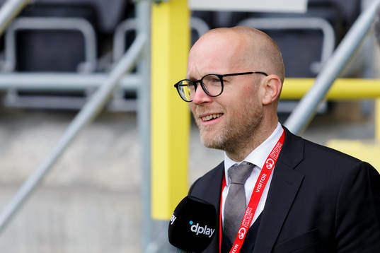 Dplays Petter Barling
