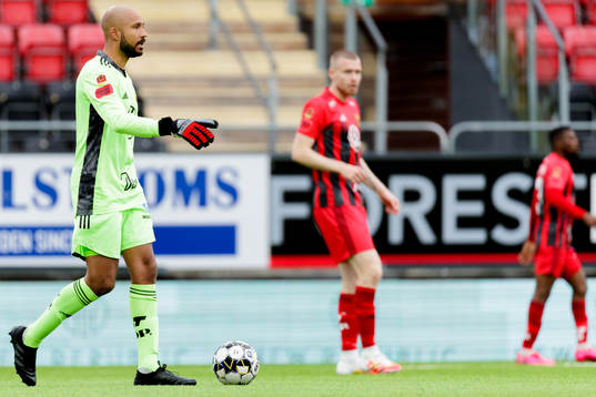 Östersunds målvakt Aly Keita