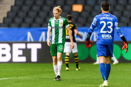 Hammarbys Gustav Ludwigson deppar