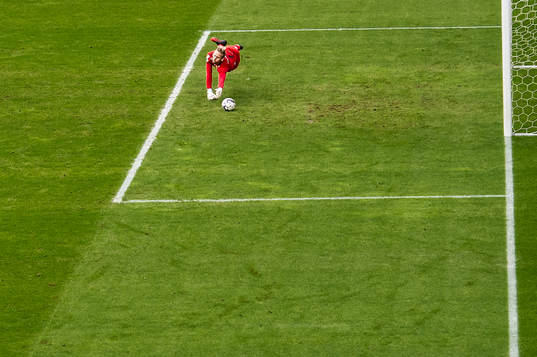 Hammarbys målvakt David Ousted släpper in 2-0