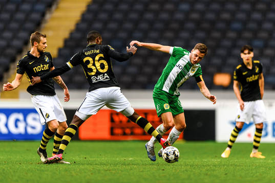 s Filip Rogic, Henok Goitom och Hammarbys Jeppe Andersen