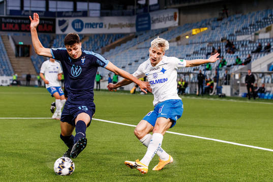 Malmö FFs Anel Ahmedhodzic och IFK Norrköpings Pontus