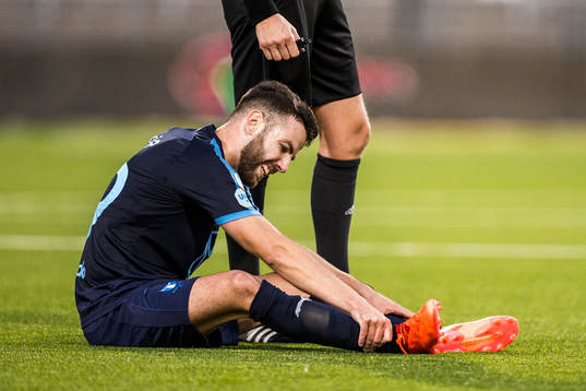 Malmö FFs Erdal Rakip har ont