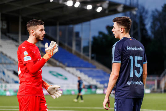 Malmö FFs målvakt Marko Johansson och Anel Ahmedhodzic