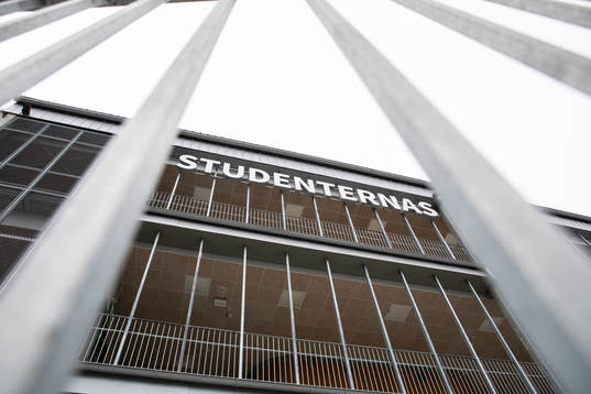 Skylt med Studenternas