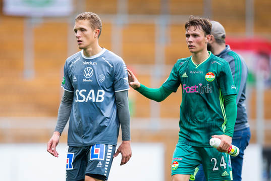 Brages Alexander Ekblad och Dalkurds Filip Sjöberg deppar