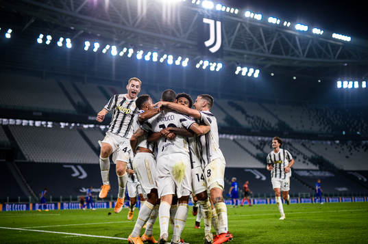 Dejan Kulusevski of Juventus celebrates the 2-0 goal by