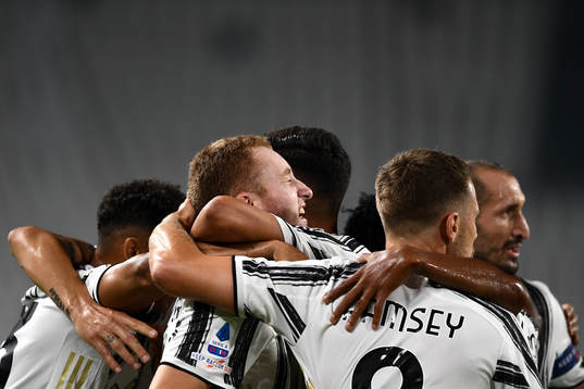Dejan Kulusevski of Juventus celebrates the 1-0 goal