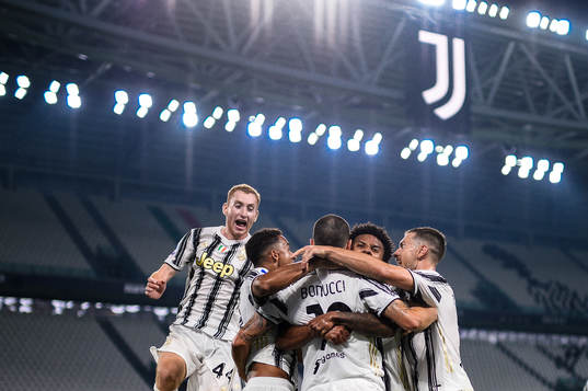 Dejan Kulusevski of Juventus celebrates the 2-0 goal by