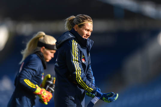 Goalkeeper Jennifer Falk