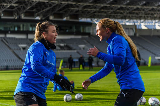 Agla Maria Albertsdottir and Glodis Perla Viggosdottir
