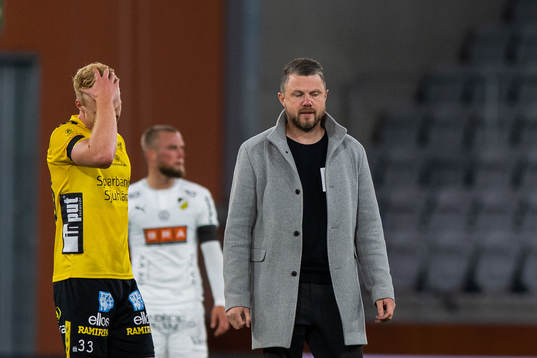 Elfsborgs Sivert Heltne Nilsen och manager Jimmy Thelin