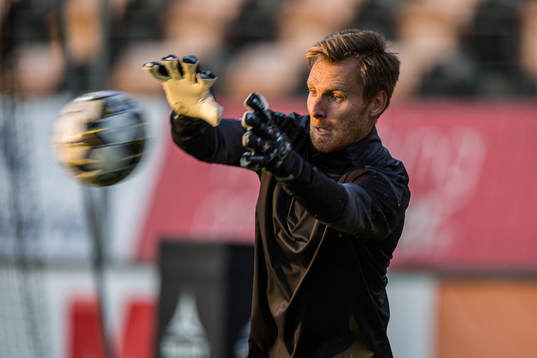 Örebros målvakt Jake Mcguire