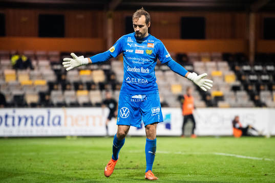 Mjällbys målvakt Carl-Johan Eriksson