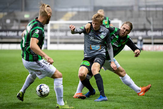 Västerås Albin Sporrong mot GAIS Niclas Andersén  och