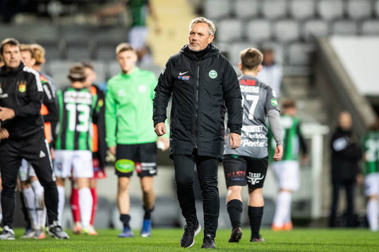 Västerås tränare Thomas Askebrand deppar