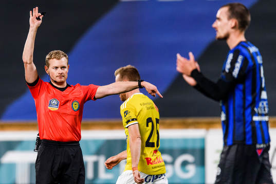 Domare Fredrik Klitte