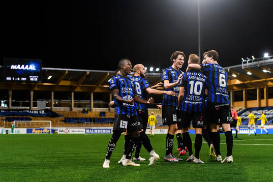 Bläddra bland fler bilder av Fotboll, Allsvenskan, Sirius - Falkenberg