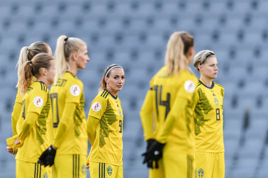 Kosovare Asllani of Sweden a moment of silence for the late