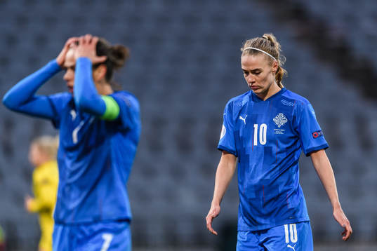 Sara Björk Gunnarsdottir and Dagny Brynjarsdottir of