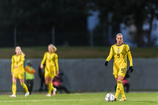 Kosovare Asllani of Sweden looks dejected