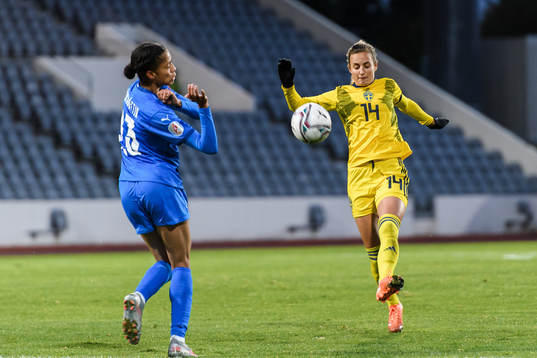 of Iceland Sveindís Jane Jónsdóttir and Nathalie Björn