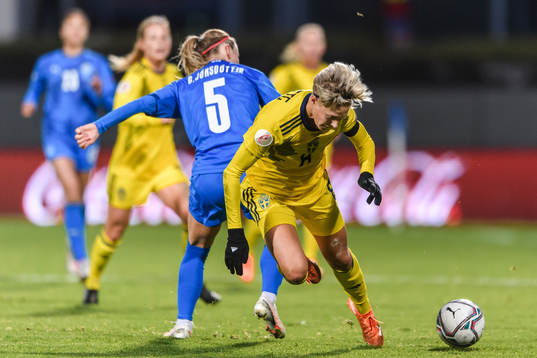 Gunnhildur Yrsa Jonsdottir of Iceland and Lina Hurtig of